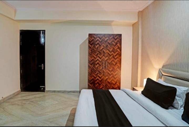 Savanna - A Boutique Stay Noida Extérieur photo